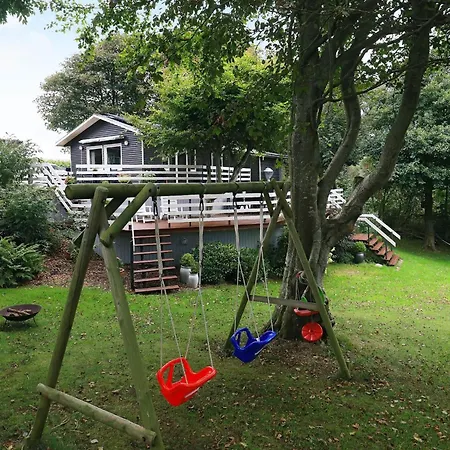 5 Person In Thyholm-by Traum