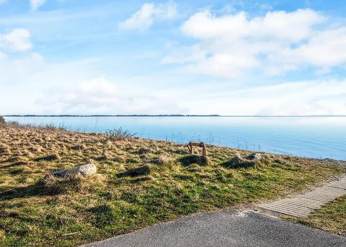 5 Person In Thyholm-by Traum Thyholm